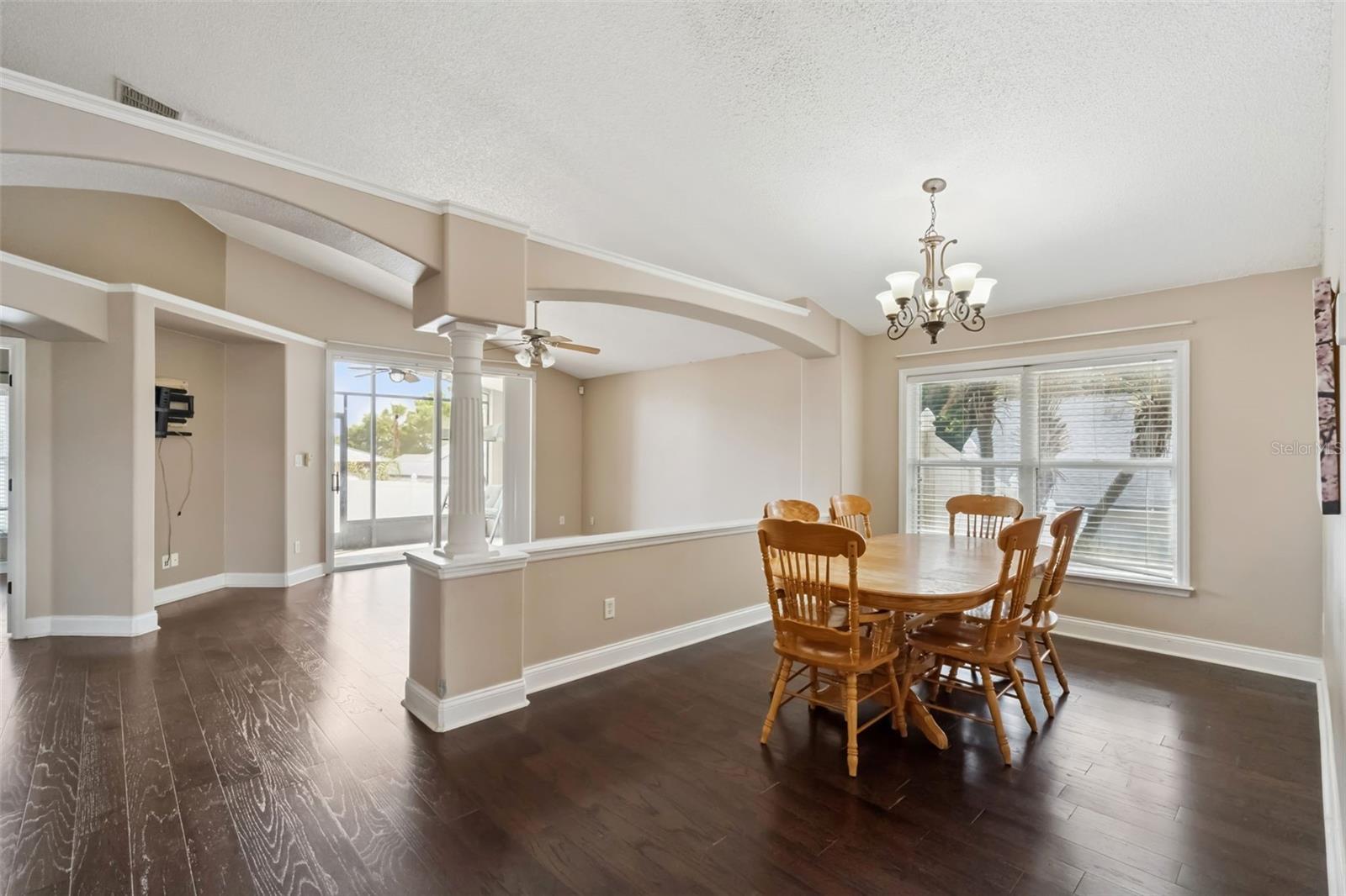 1581 SILHOUETTE DR, CLERMONT, FL, 34711