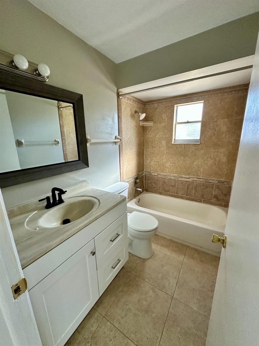 1109 E ROHE ST #A & B, TARPON SPRINGS, FL, 34689