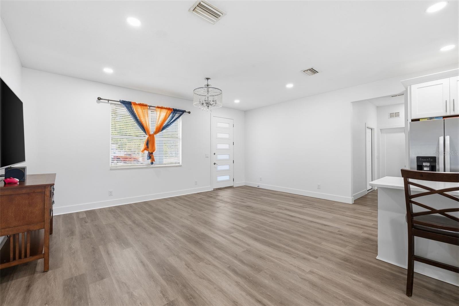 4401 COBIA DR SE, ST PETERSBURG, FL, 33705