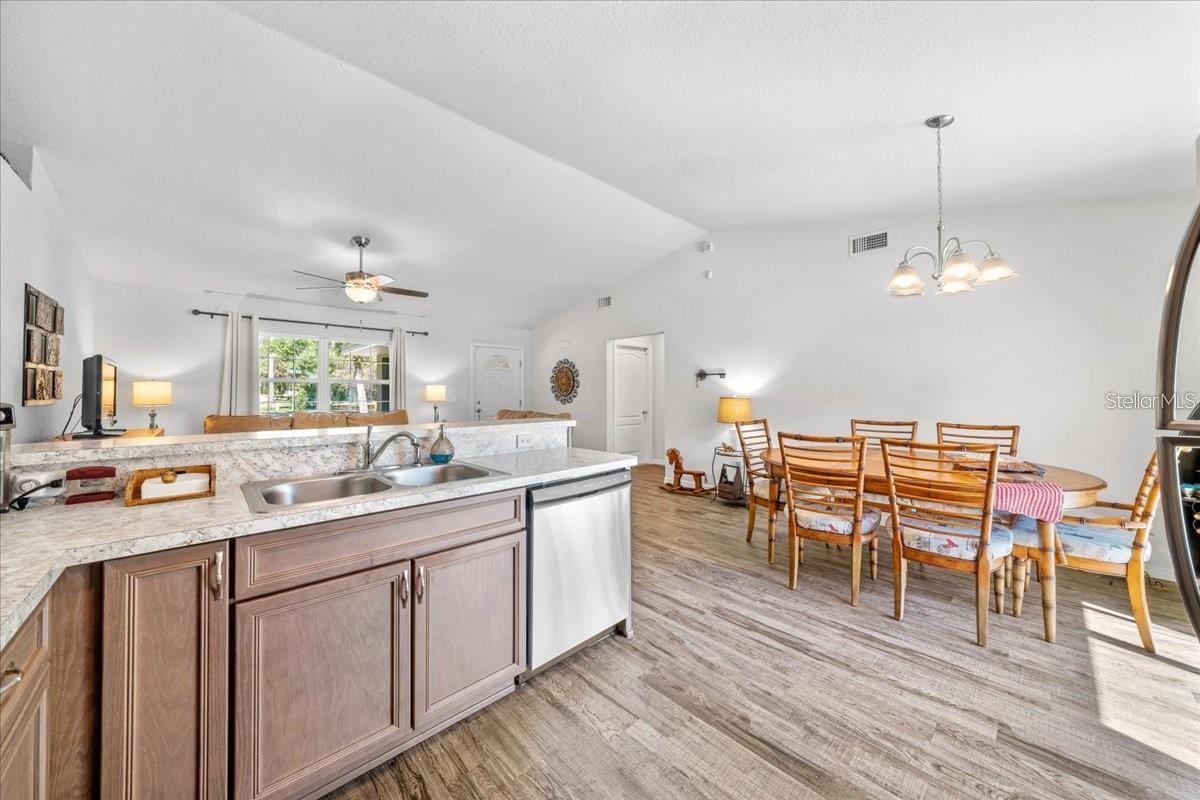 543 N ROOKS AVE, INVERNESS, FL, 34453