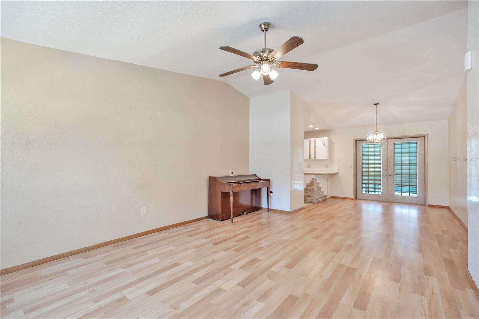 1672 BAVON DR, DELTONA, FL, 32725