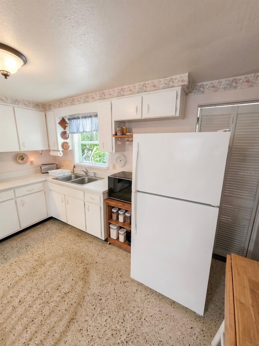 8700 58TH ST N, PINELLAS PARK, FL, 33782