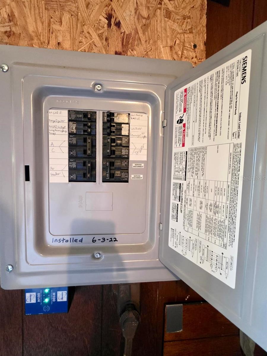 8700 58TH ST N, PINELLAS PARK, FL, 33782