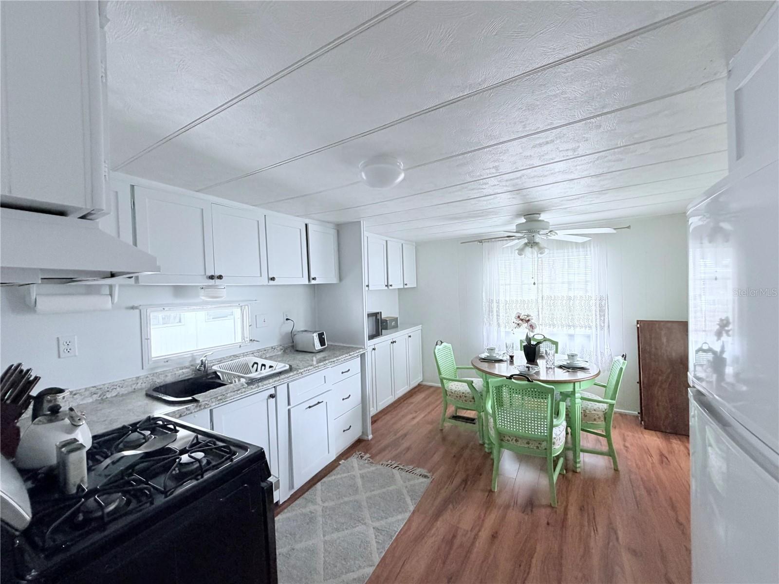 1800 ENGLEWOOD, ENGLEWOOD, FL, 34223