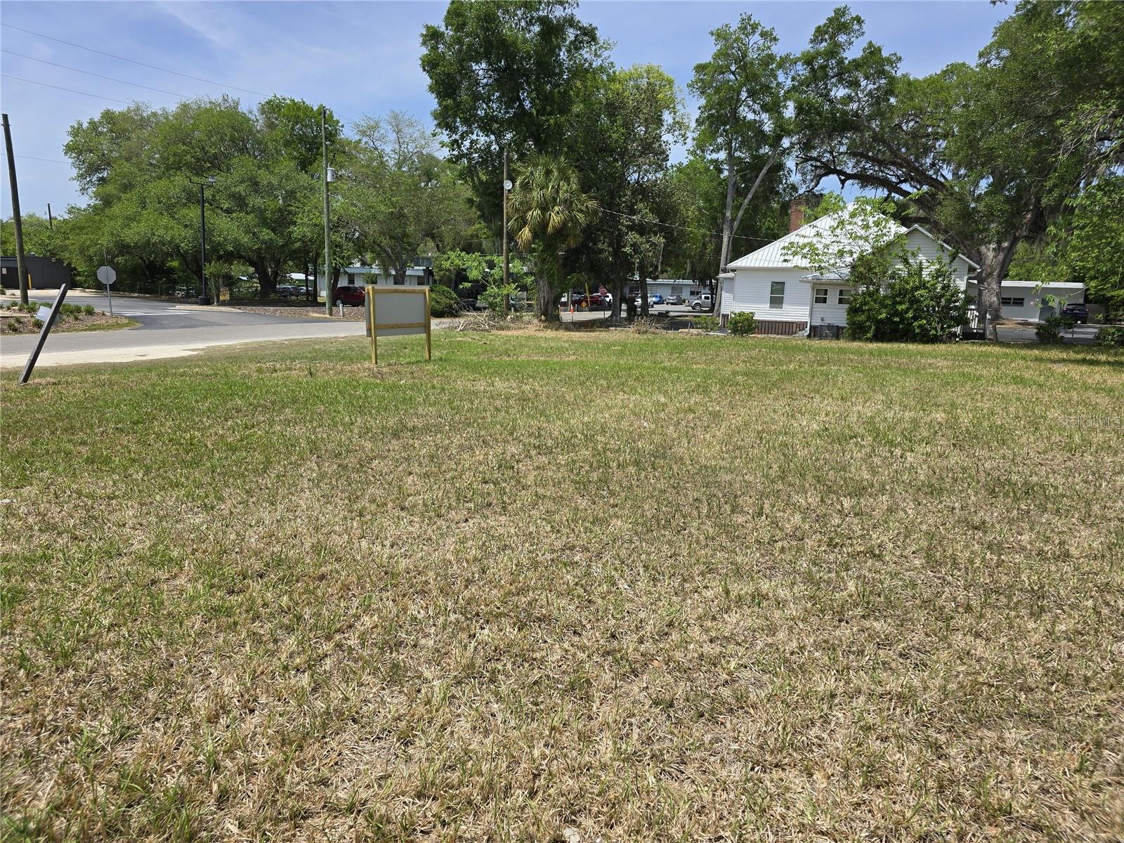 33 NW 3RD ST, WILLISTON, FL, 32696