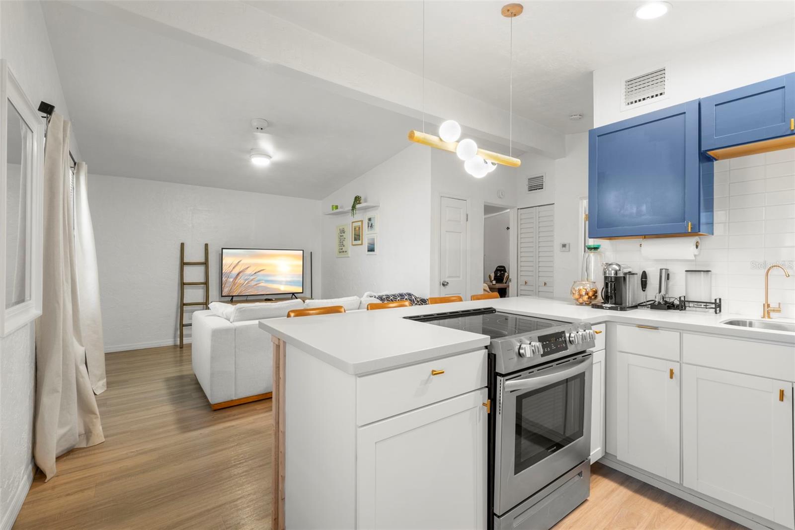 2356 KINGSTON ST S, ST PETERSBURG, FL, 33711