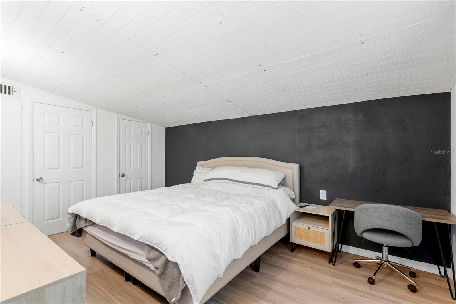 2356 KINGSTON ST S, ST PETERSBURG, FL, 33711