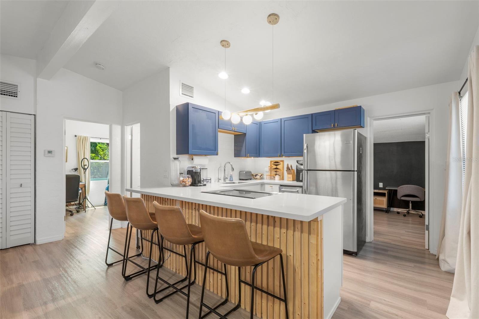 2356 KINGSTON ST S, ST PETERSBURG, FL, 33711