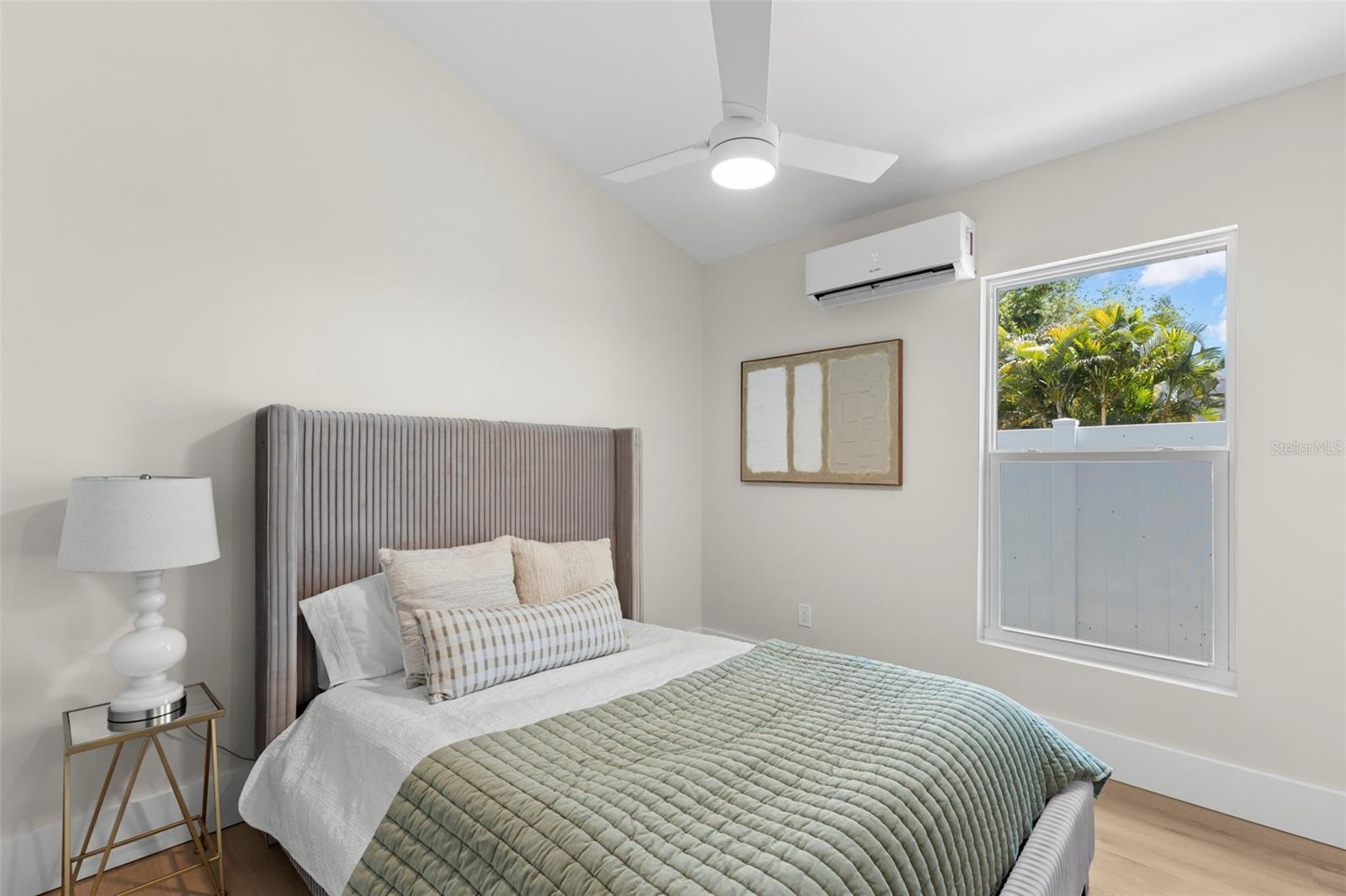 1100 8TH ST N, ST PETERSBURG, FL, 33701