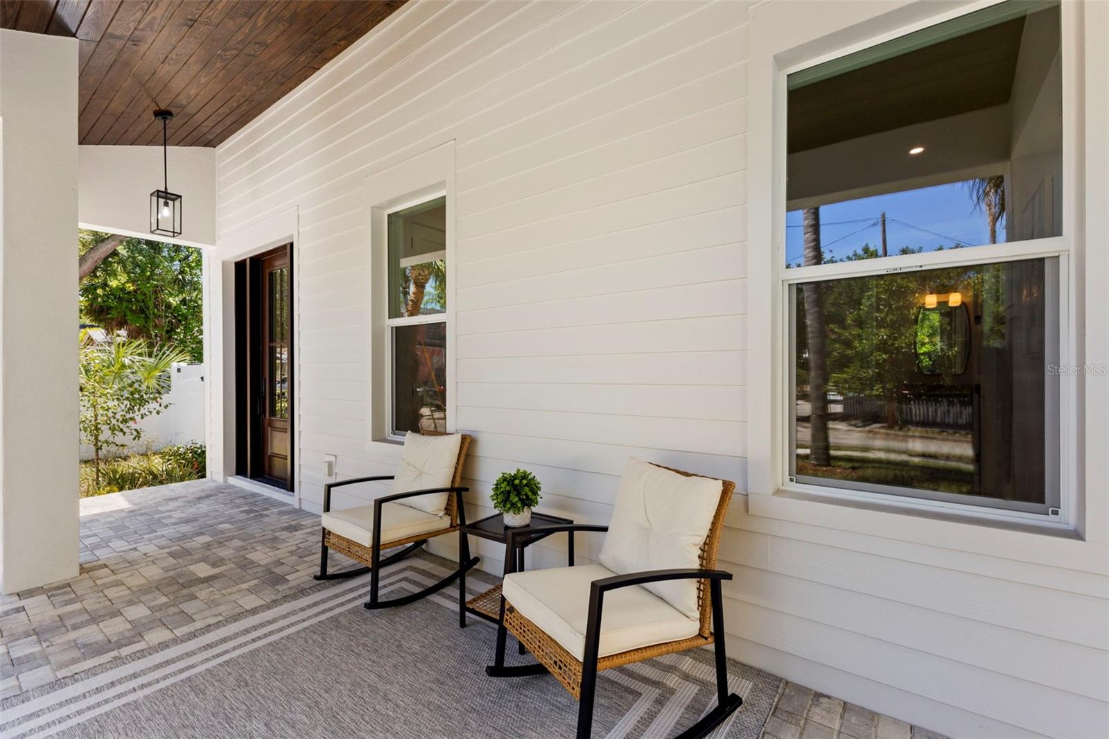 1100 8TH ST N, ST PETERSBURG, FL, 33701