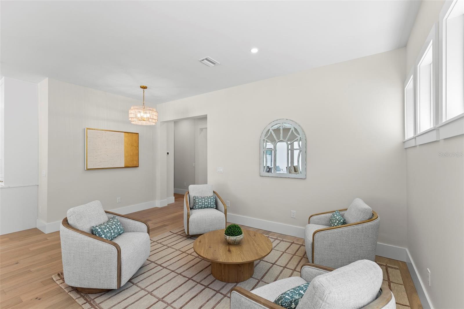 1100 8TH ST N, ST PETERSBURG, FL, 33701