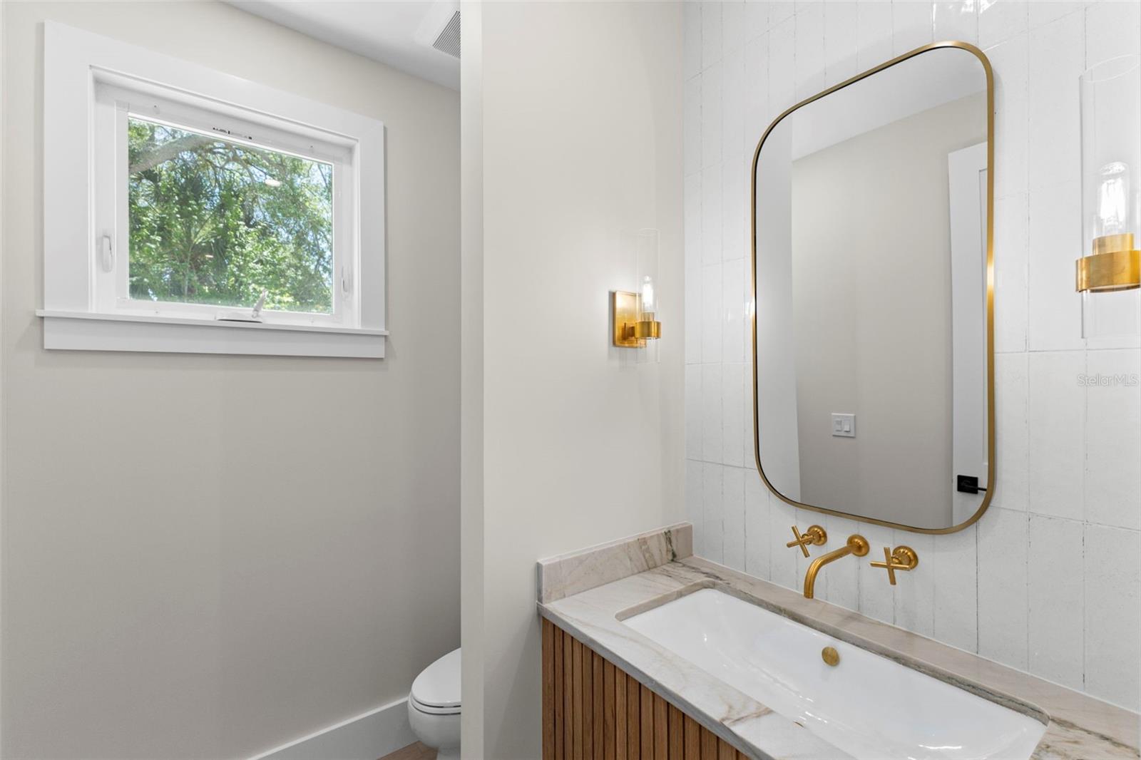 1100 8TH ST N, ST PETERSBURG, FL, 33701