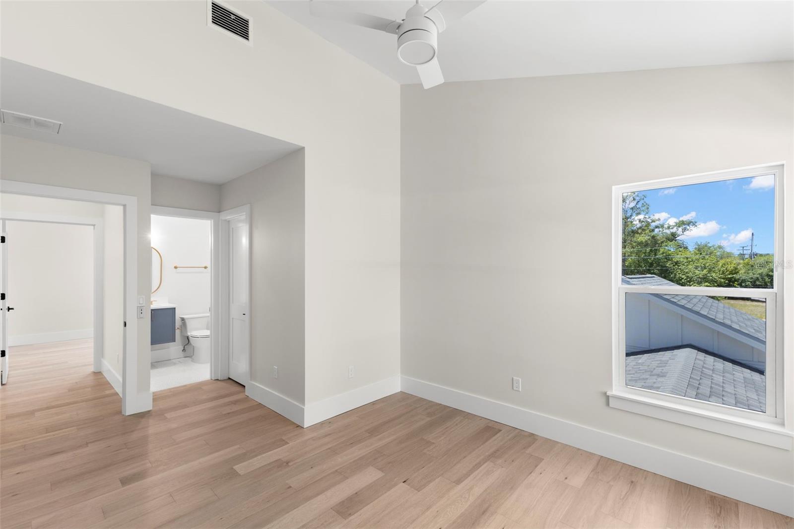 1100 8TH ST N, ST PETERSBURG, FL, 33701