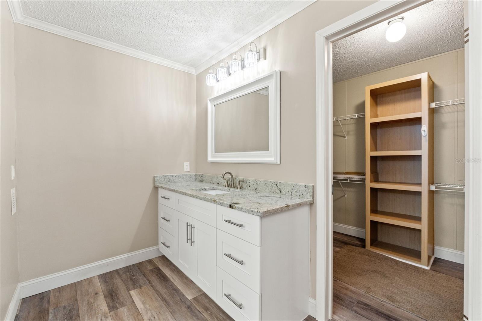 8231 E SUNRAY LN, FLORAL CITY, FL, 34436