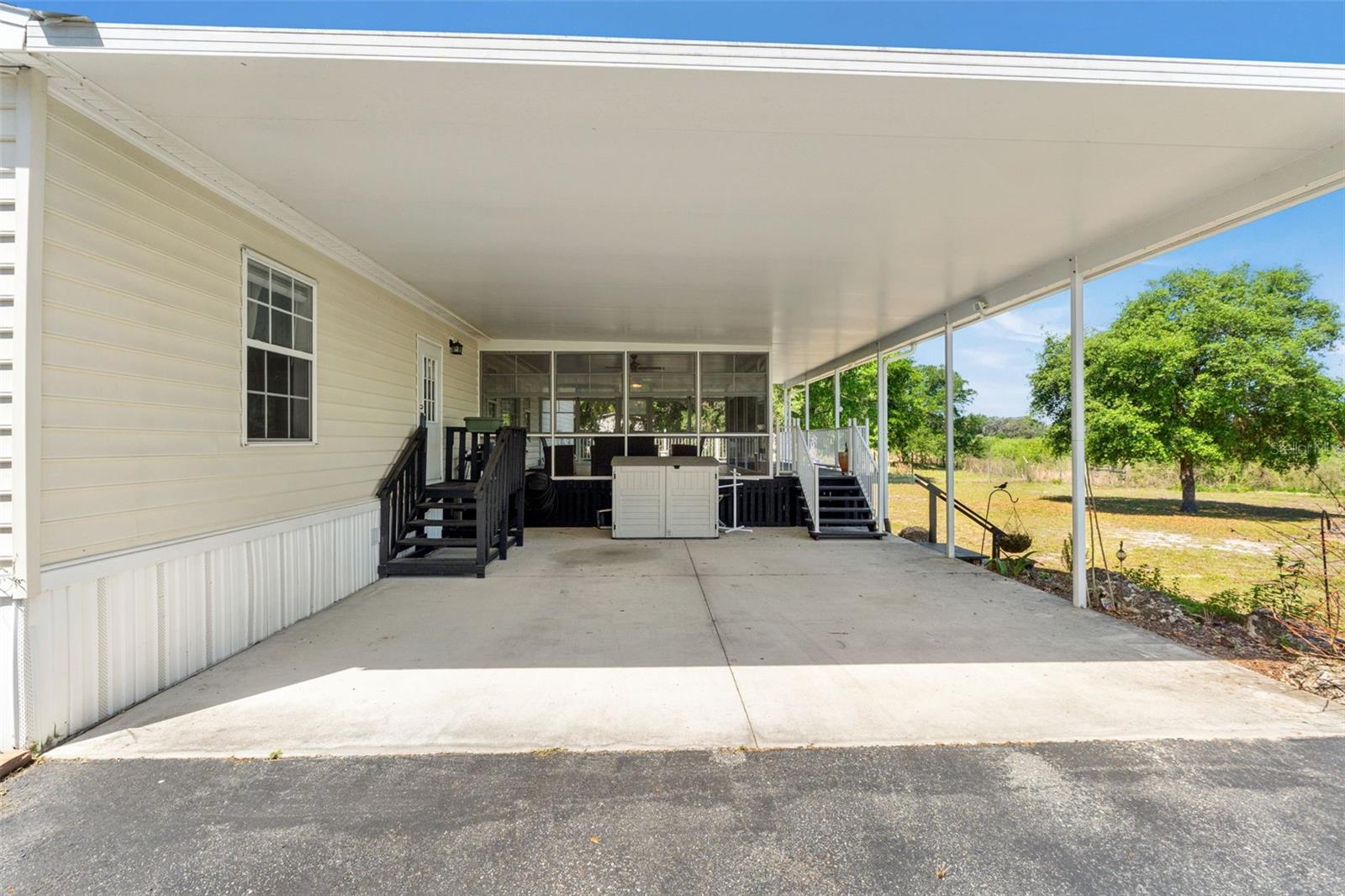 8231 E SUNRAY LN, FLORAL CITY, FL, 34436