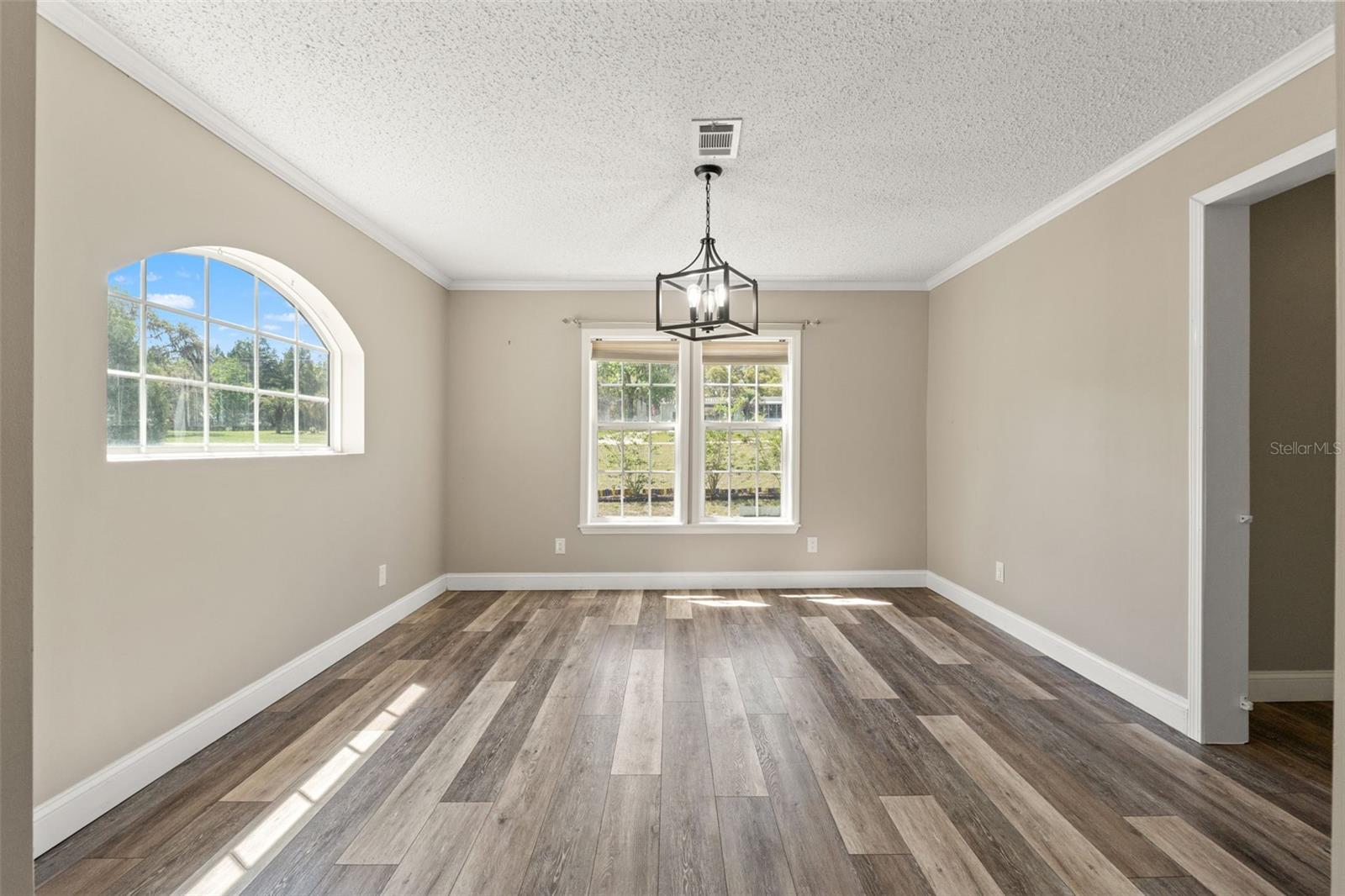 8231 E SUNRAY LN, FLORAL CITY, FL, 34436