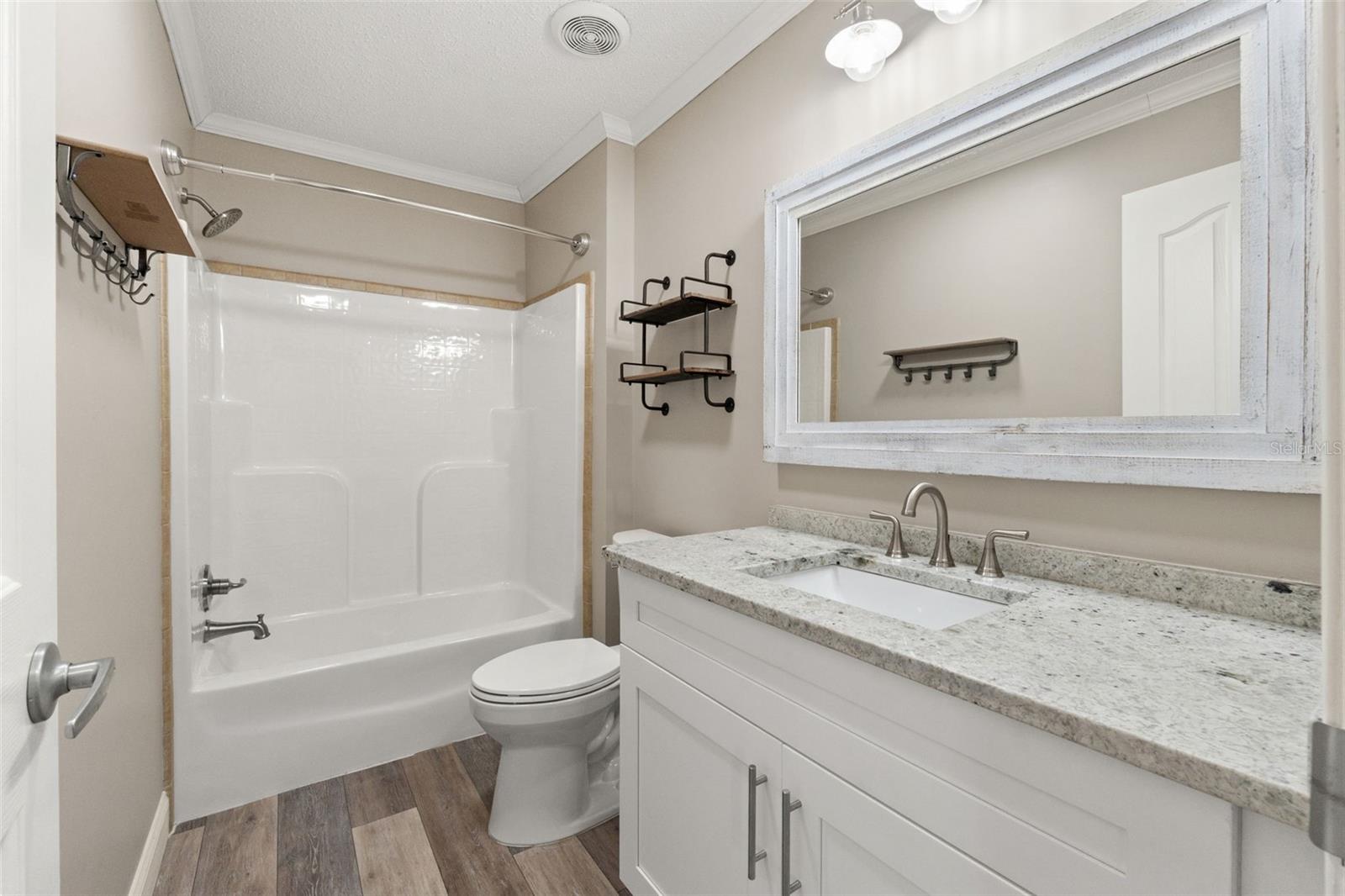 8231 E SUNRAY LN, FLORAL CITY, FL, 34436