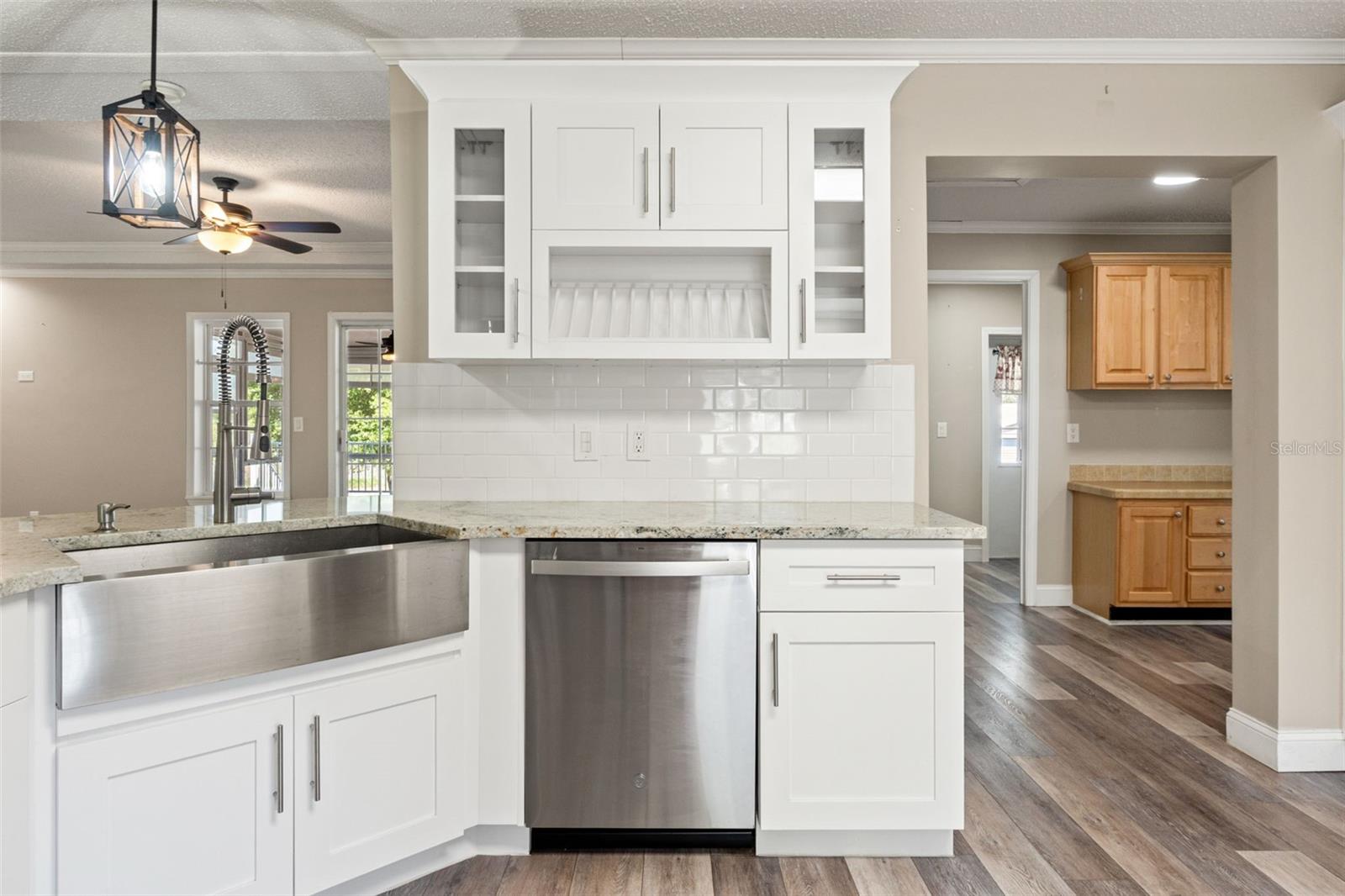 8231 E SUNRAY LN, FLORAL CITY, FL, 34436