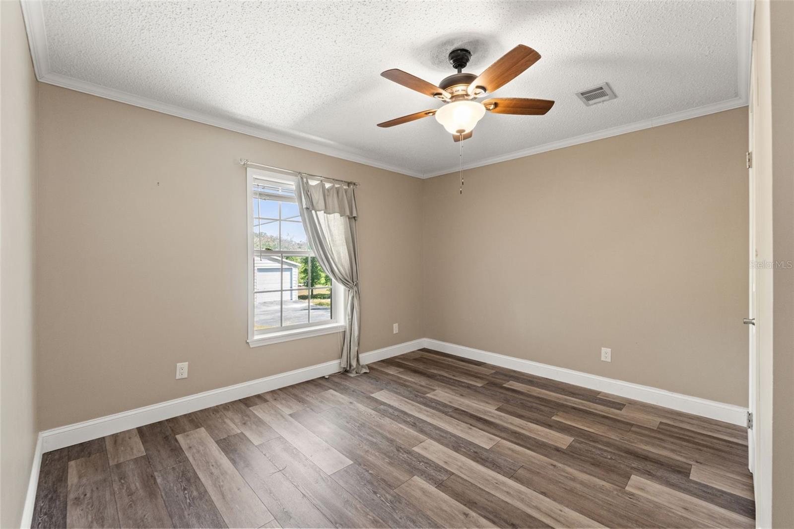 8231 E SUNRAY LN, FLORAL CITY, FL, 34436