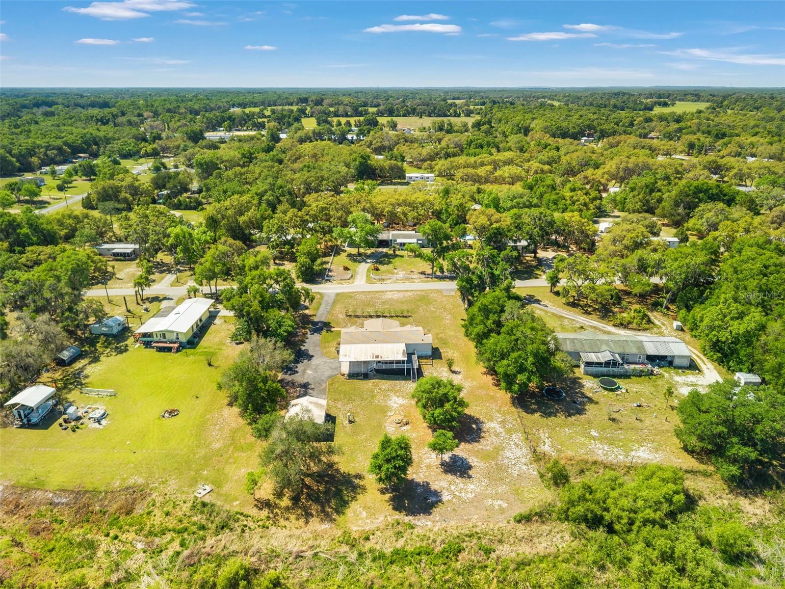 8231 E SUNRAY LN, FLORAL CITY, FL, 34436