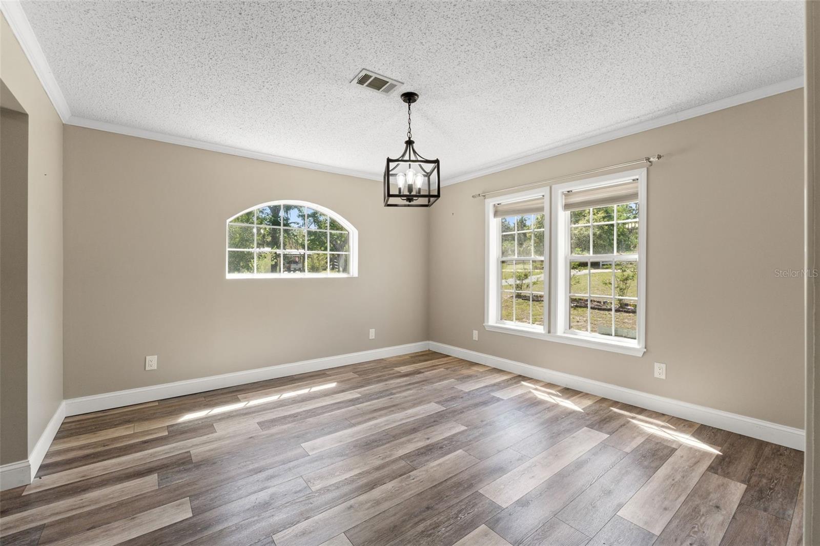 8231 E SUNRAY LN, FLORAL CITY, FL, 34436