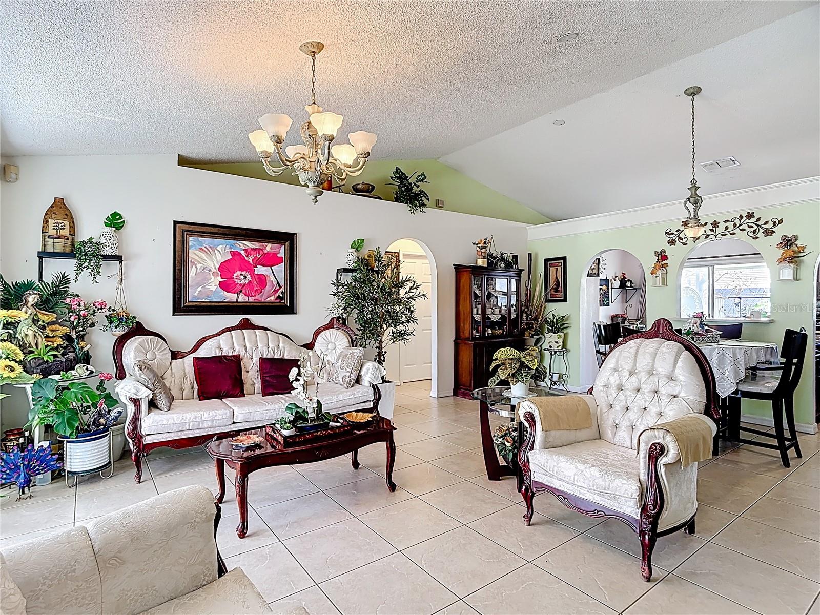 852 FRANCONVILLE CT, KISSIMMEE, FL, 34759