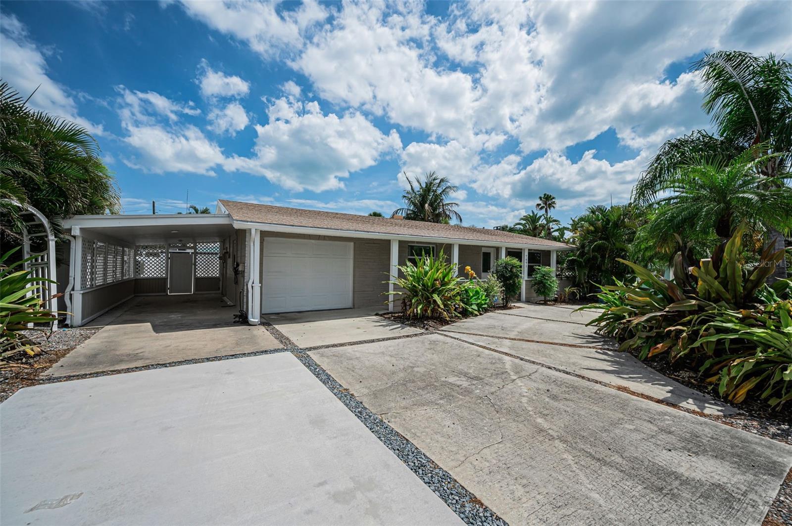 7691 COQUINA WAY, ST PETE BEACH, FL, 33706