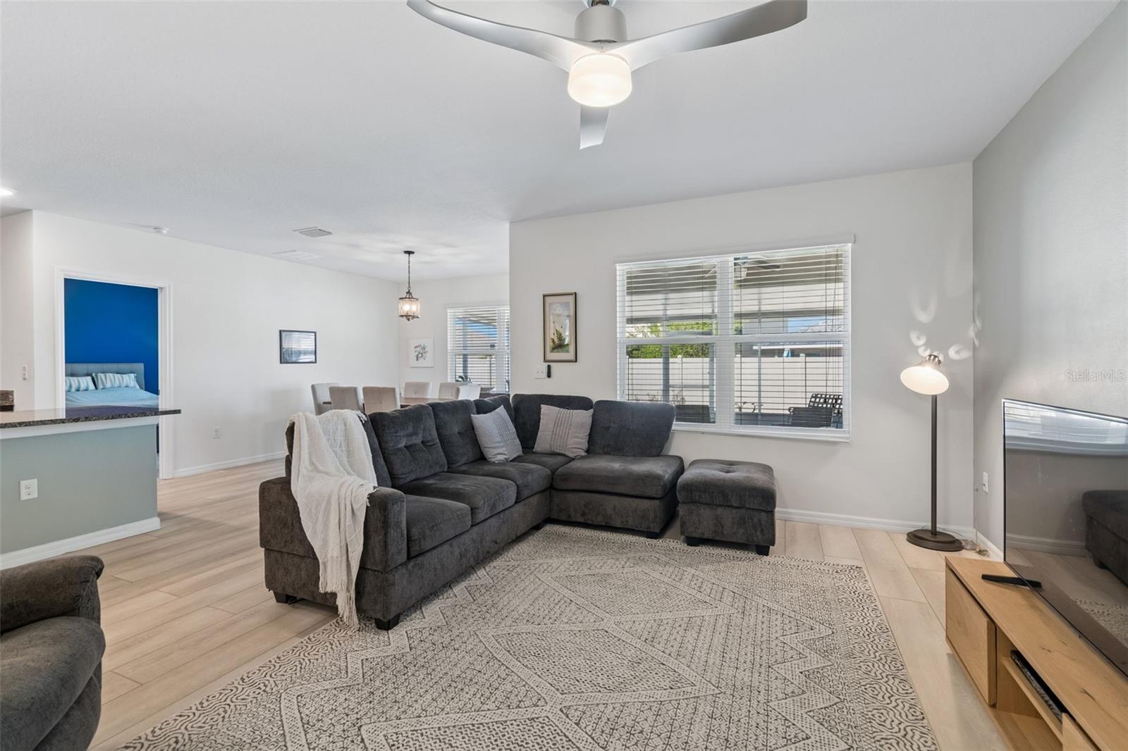 11913 LEDBURY COMMONS DR, GIBSONTON, FL, 33534