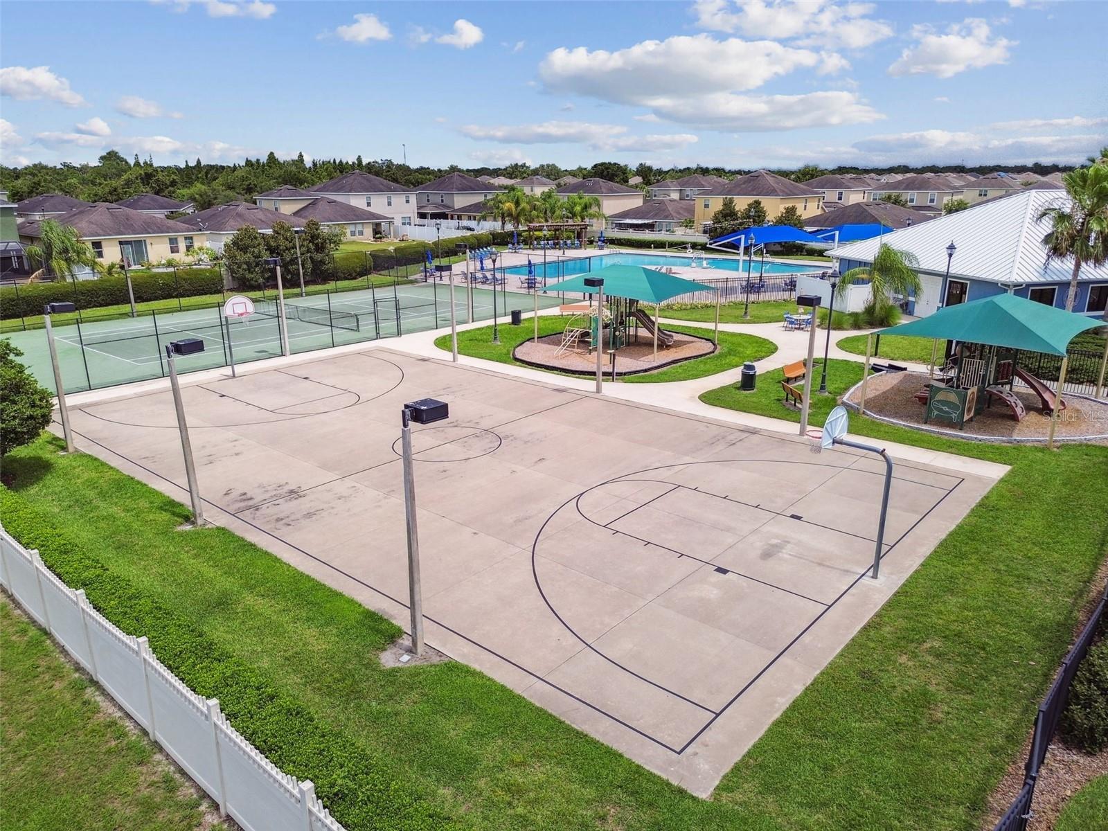 11913 LEDBURY COMMONS DR, GIBSONTON, FL, 33534