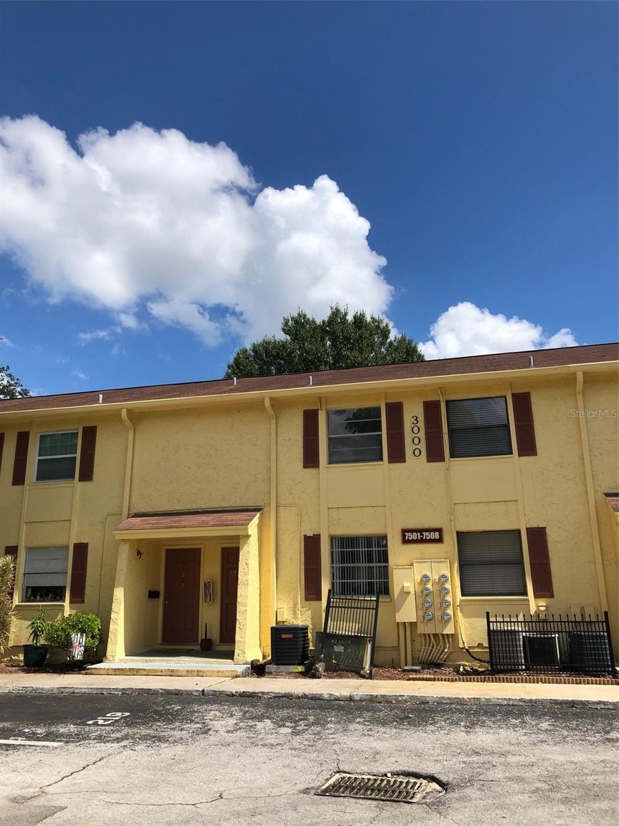 7501 GALLINETA CT, TAMPA, FL, 33615