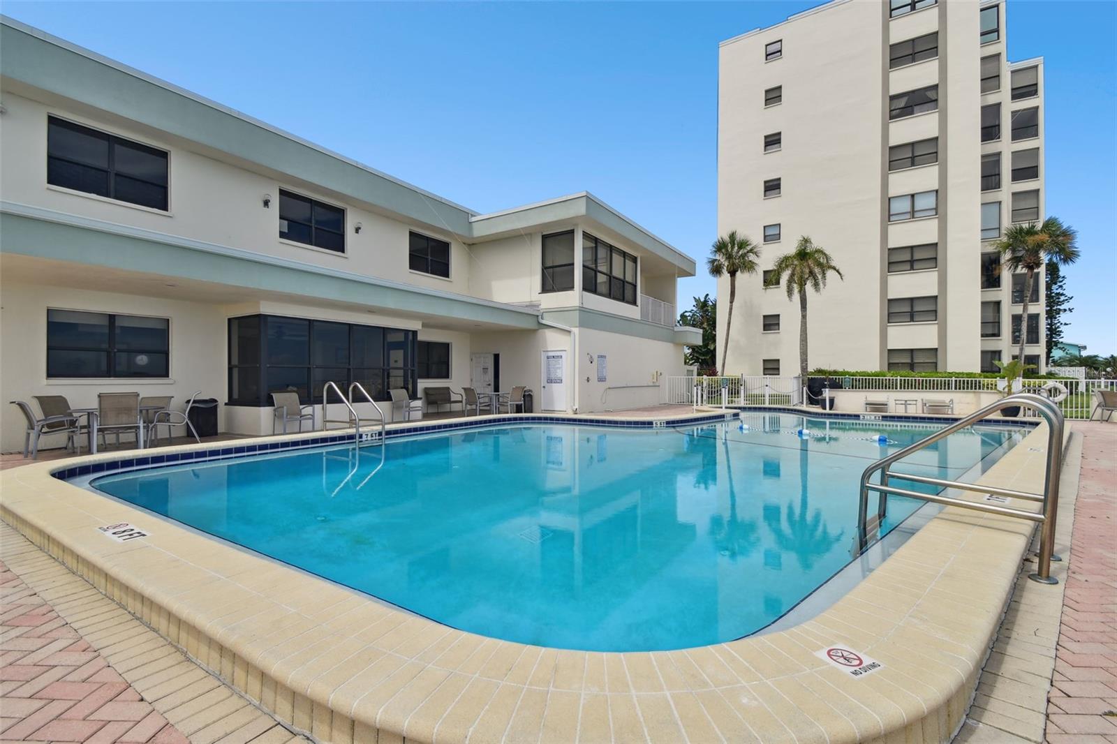 200 WOODETTE DR #803, DUNEDIN, FL, 34698