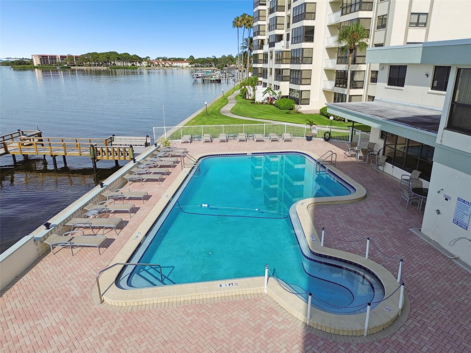 200 WOODETTE DR #803, DUNEDIN, FL, 34698