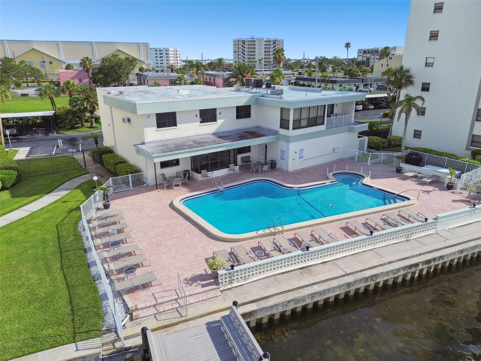 200 WOODETTE DR #803, DUNEDIN, FL, 34698