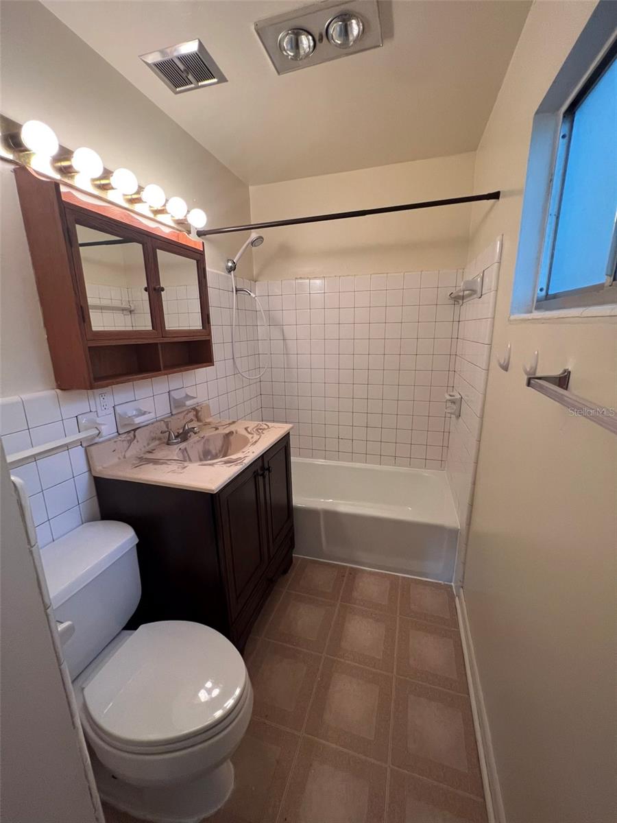 3524 NW 12TH AVE, GAINESVILLE, FL, 32605