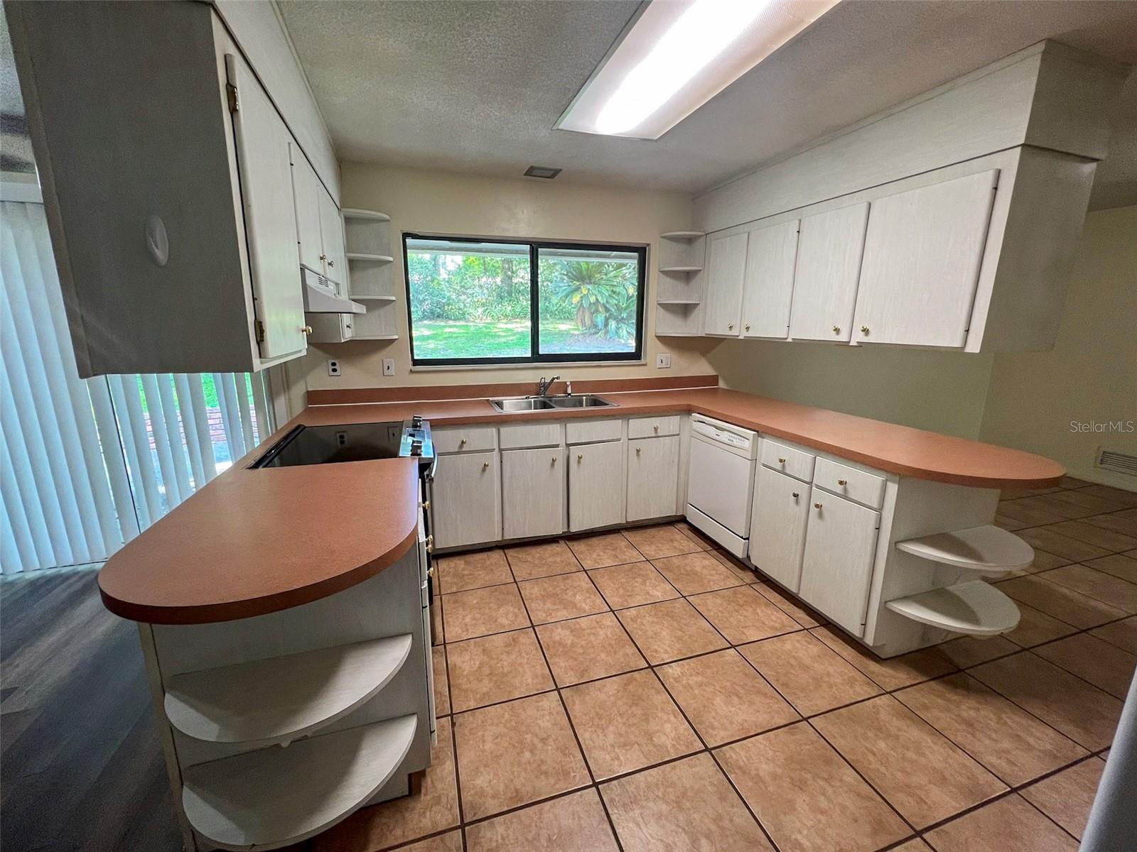 3524 NW 12TH AVE, GAINESVILLE, FL, 32605