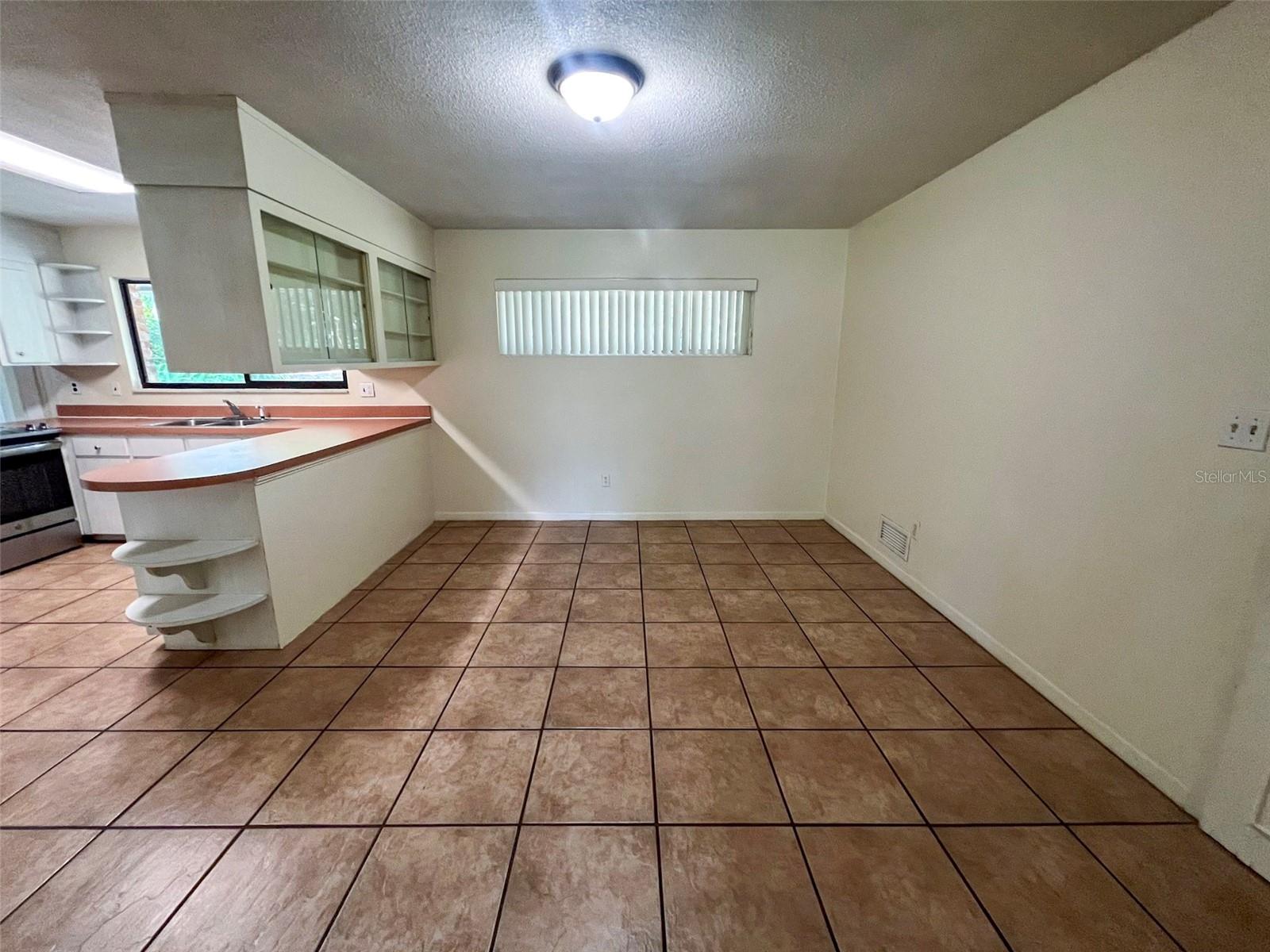 3524 NW 12TH AVE, GAINESVILLE, FL, 32605