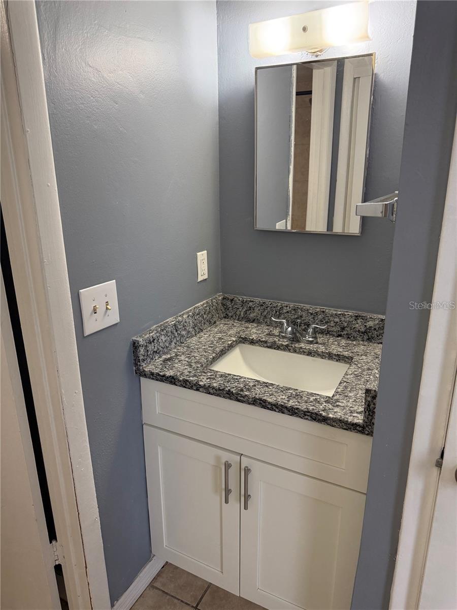 7210 N MANHATTAN AVE #2011, TAMPA, FL, 33614