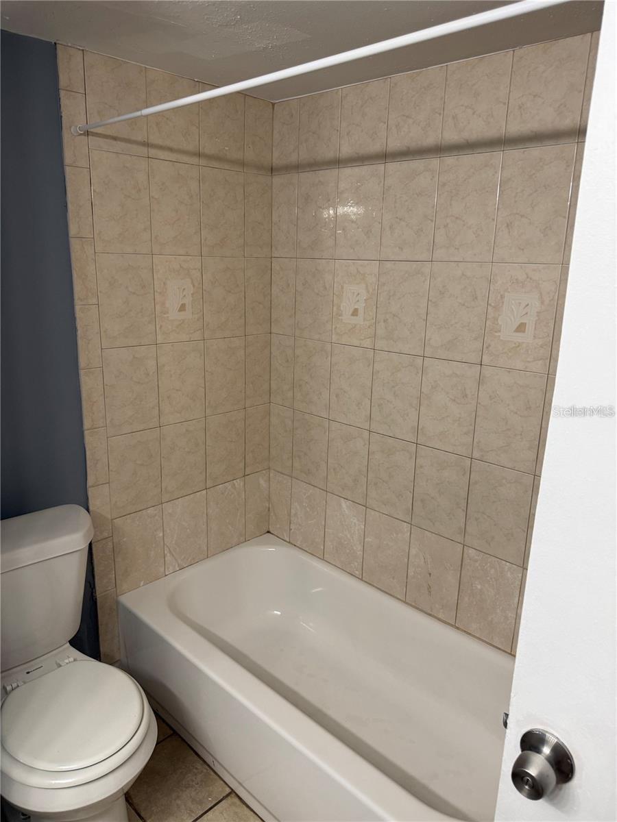 7210 N MANHATTAN AVE #2011, TAMPA, FL, 33614