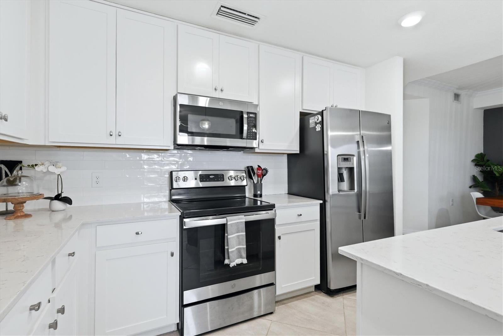 17626 GAWTHROP DR #208, BRADENTON, FL, 34211