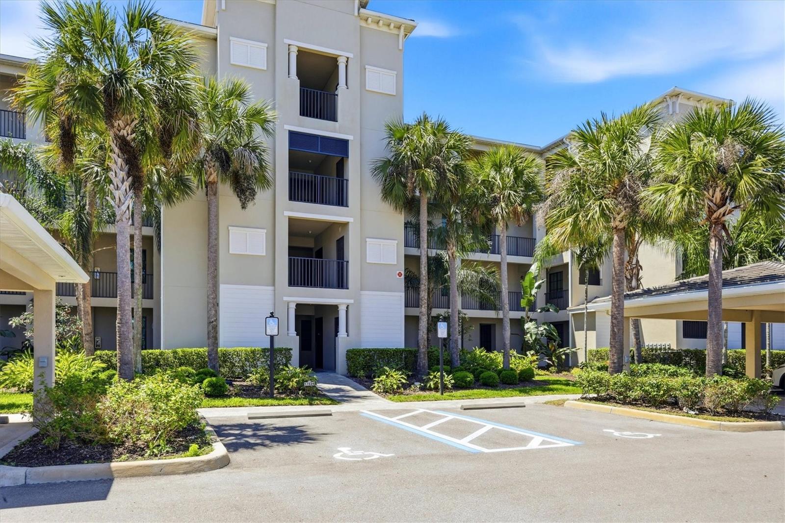 17626 GAWTHROP DR #208, BRADENTON, FL, 34211