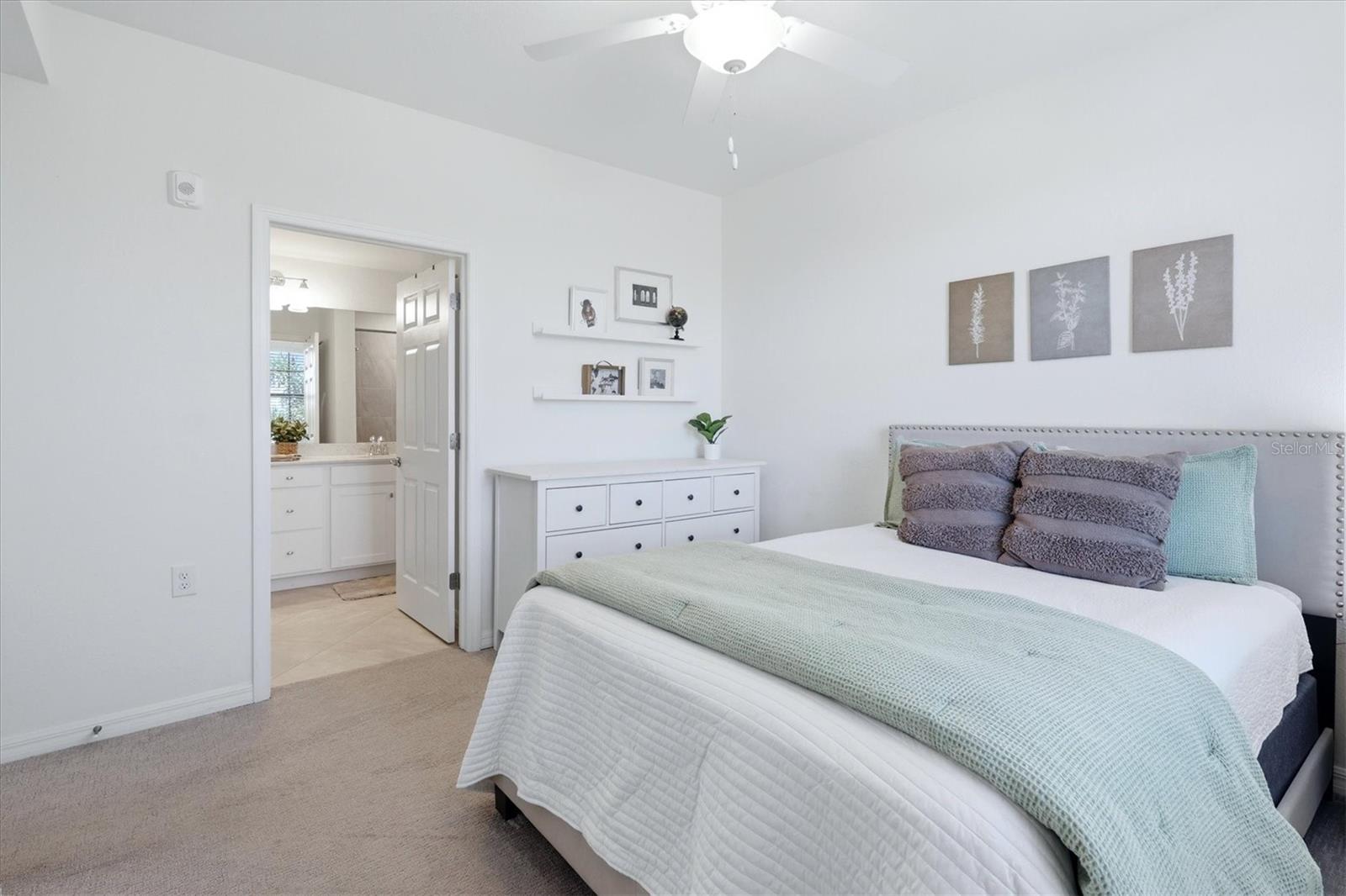 17626 GAWTHROP DR #208, BRADENTON, FL, 34211