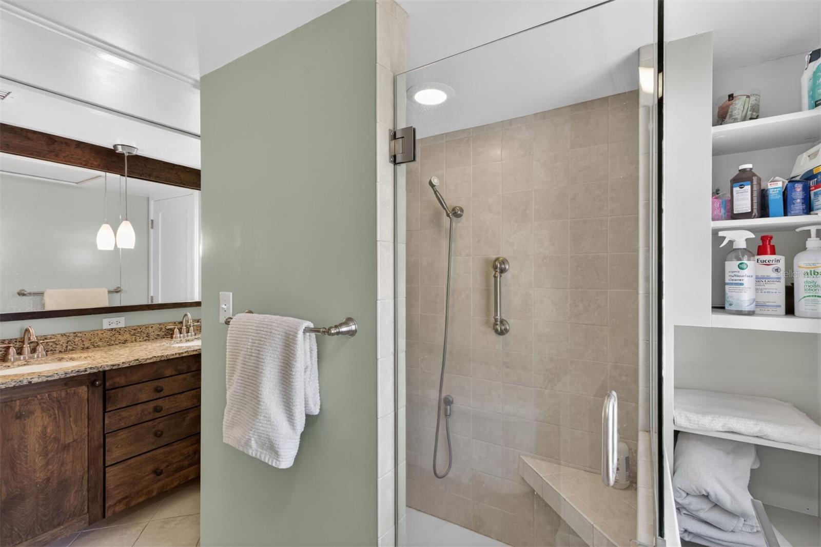 531 NE BOULEVARD, GAINESVILLE, FL, 32601