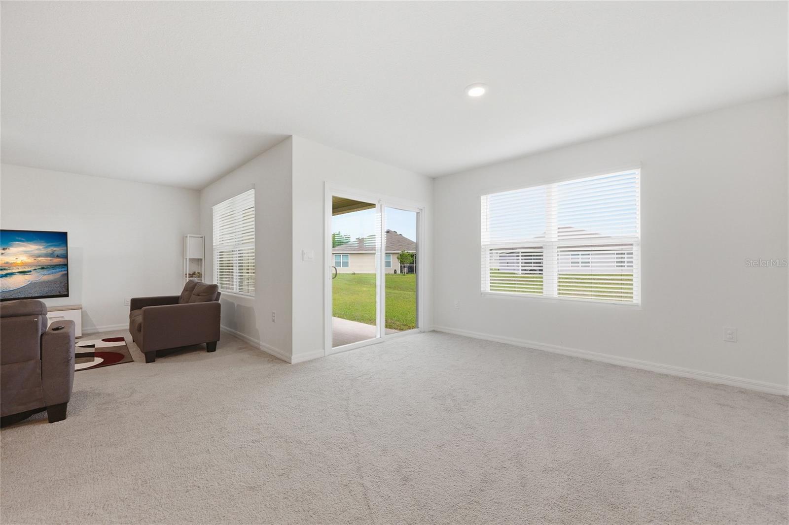 19142 NW 164TH RD, HIGH SPRINGS, FL, 32643