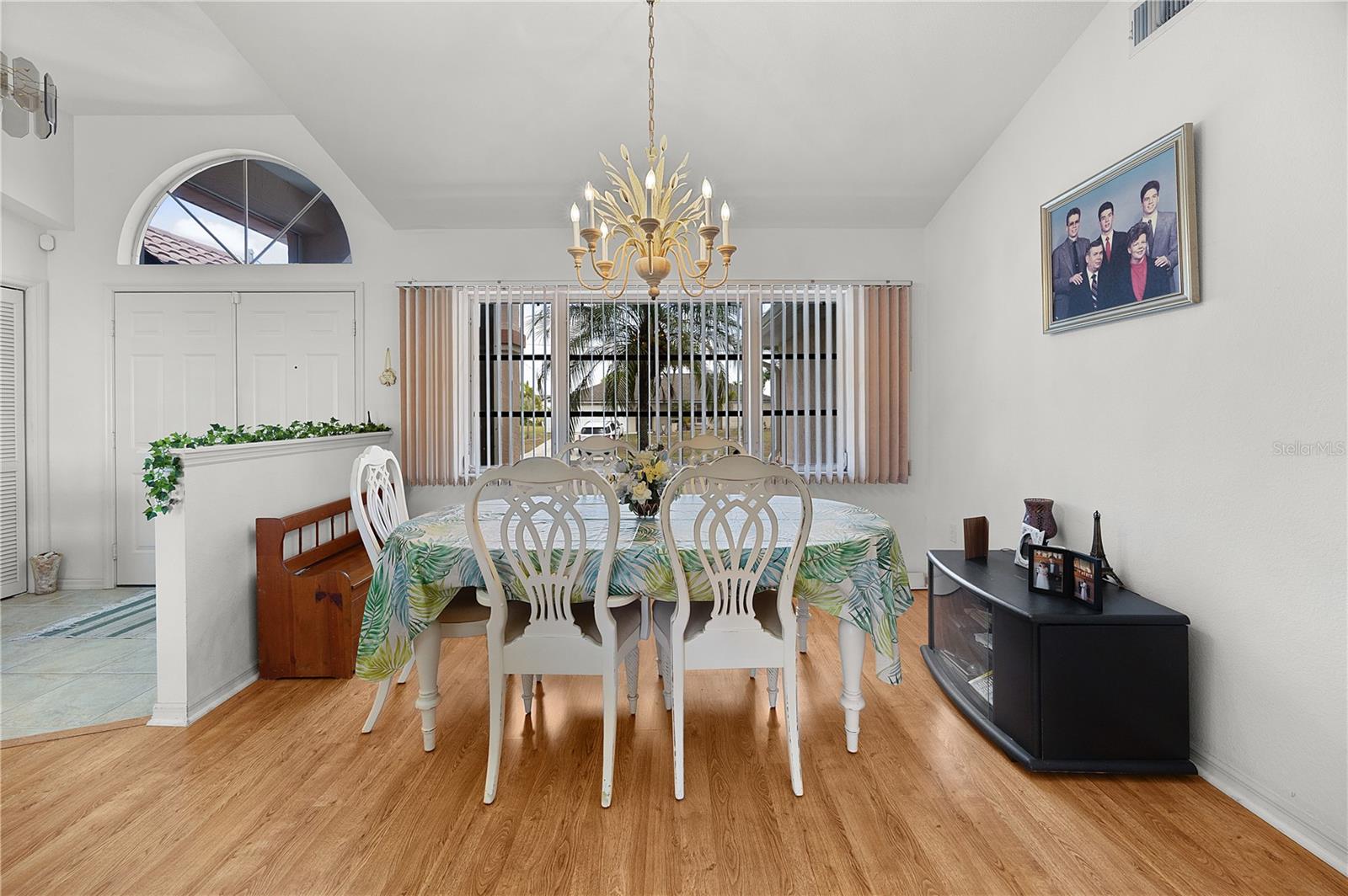 184 MARK TWAIN LN, ROTONDA WEST, FL, 33947