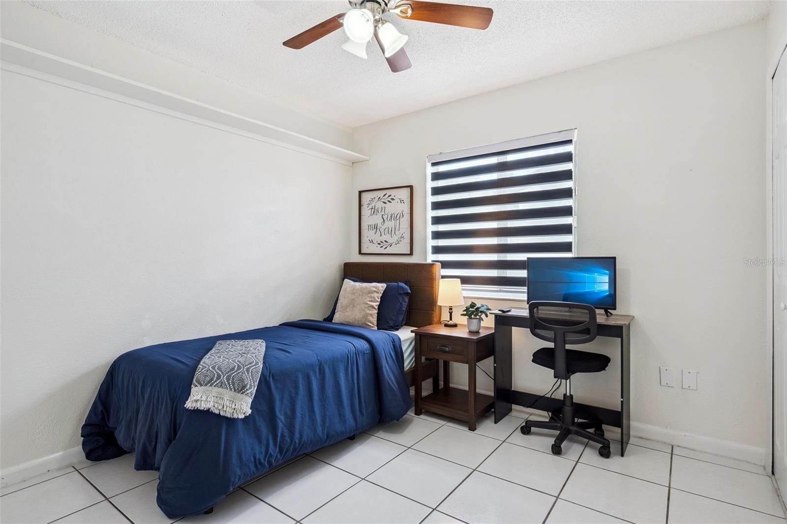 8453 MATTITUCK CIR, ORLANDO, FL, 32829