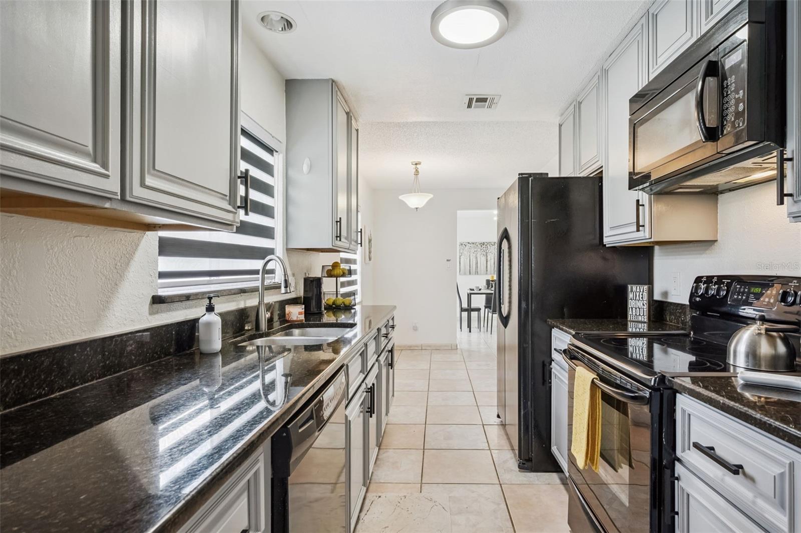 8453 MATTITUCK CIR, ORLANDO, FL, 32829