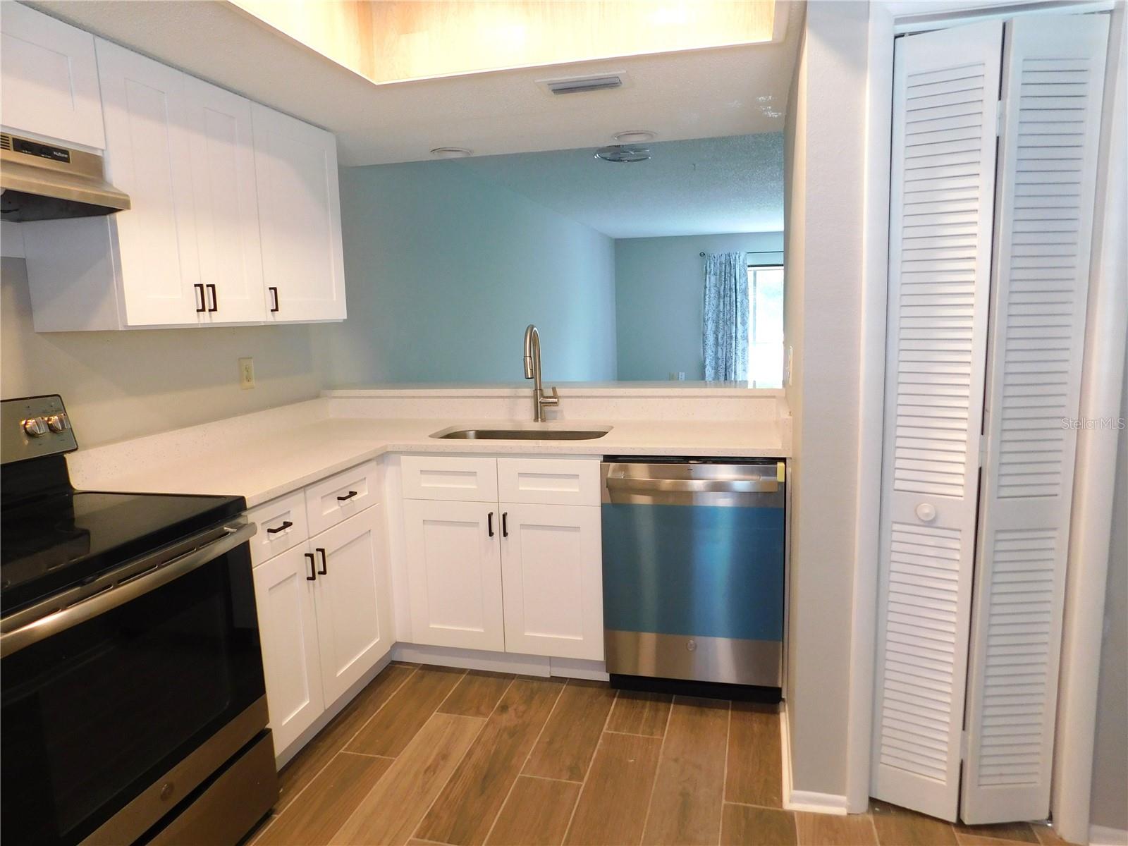 218 CARYL WAY, OLDSMAR, FL, 34677