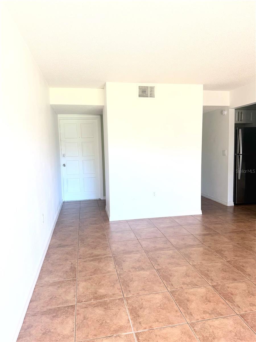 1000 LAKE OF THE WOODS BLVD #101B, CASSELBERRY, FL, 32730