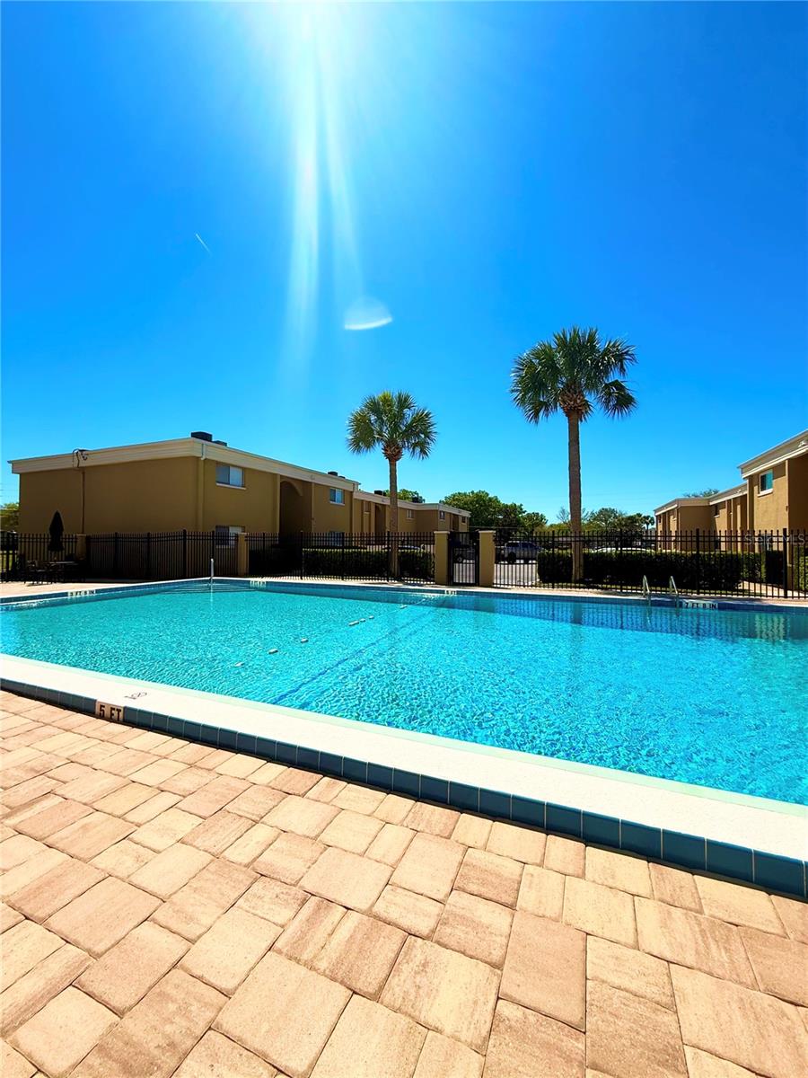 1000 LAKE OF THE WOODS BLVD #101B, CASSELBERRY, FL, 32730