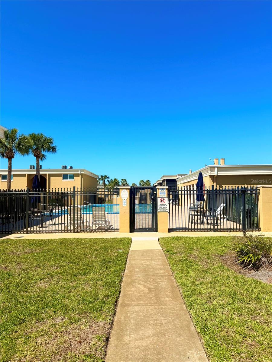 1000 LAKE OF THE WOODS BLVD #101B, CASSELBERRY, FL, 32730
